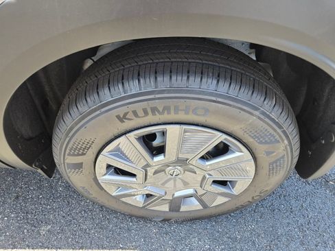 New 2026 Nissan Kicks S FWD image 7