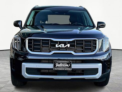 Used 2025 Kia Telluride S image 3
