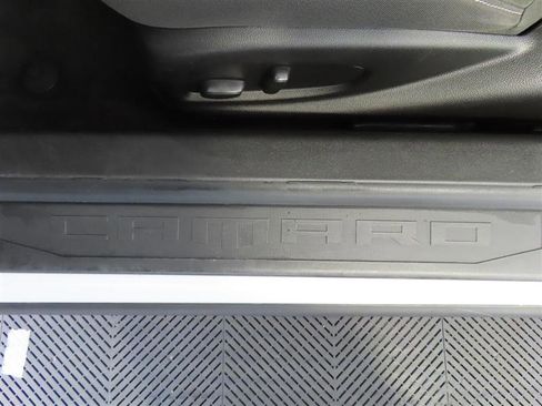 Used 2022 Chevrolet Camaro LT w/ RS Package image 16