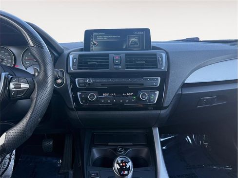 Used 2017 BMW M2 image 11