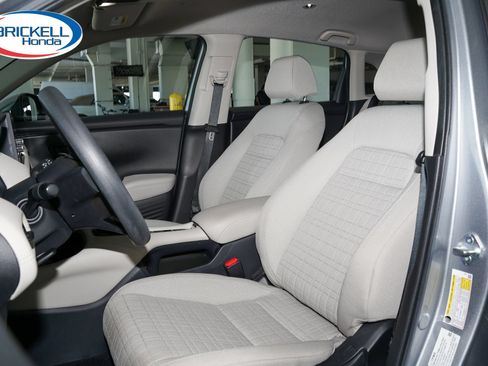 Certified 2024 Honda HR-V LX image 15