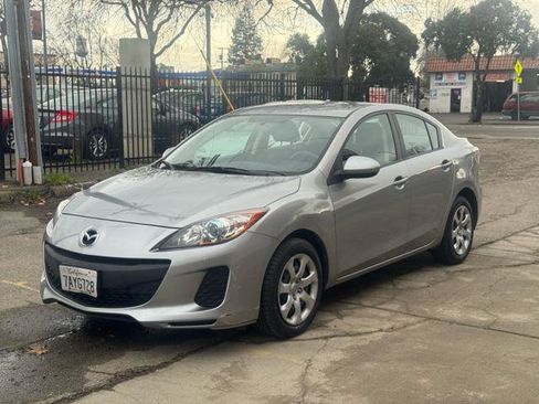 Used 2013 MAZDA MAZDA3 i Sport image 1