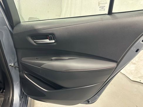 Used 2025 Toyota Corolla SE w/ SE Premium Package image 48