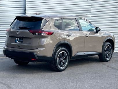 Used 2024 Nissan Rogue SV