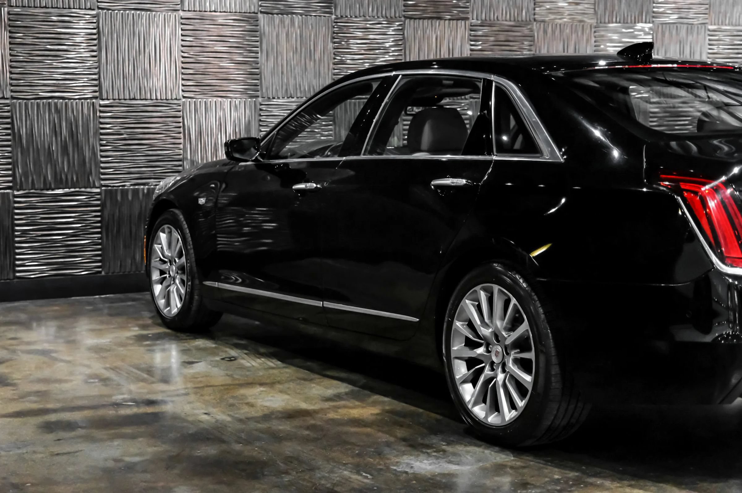 Used 2017 Cadillac CT6 Luxury AWD/4WD image 13