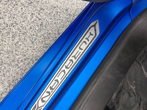 Used 2022 Lamborghini Huracan EVO RWD image 15