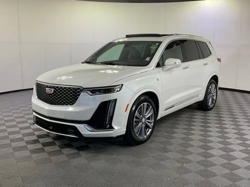 Certified 2025 Cadillac XT6 Premium Luxury w/ Platinum Package AWD/4WD image 1