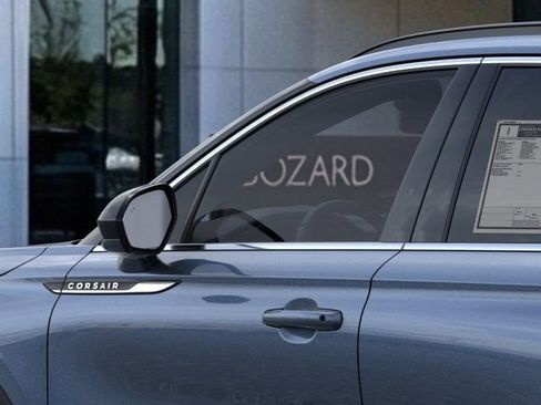 New 2026 Lincoln Corsair Premiere FWD image 21