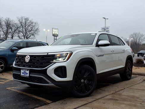 New 2026 Volkswagen Atlas Cross Sport SE AWD/4WD image 3