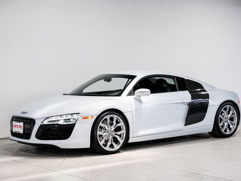 Used 2014 Audi R8 V8 image 6