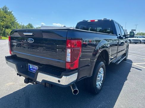 Used 2022 Ford F350 Lariat w/ Chrome Package AWD/4WD image 5