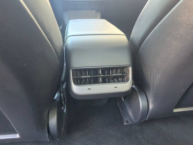 Used 2022 Tesla Model 3 Standard Range RWD image 22