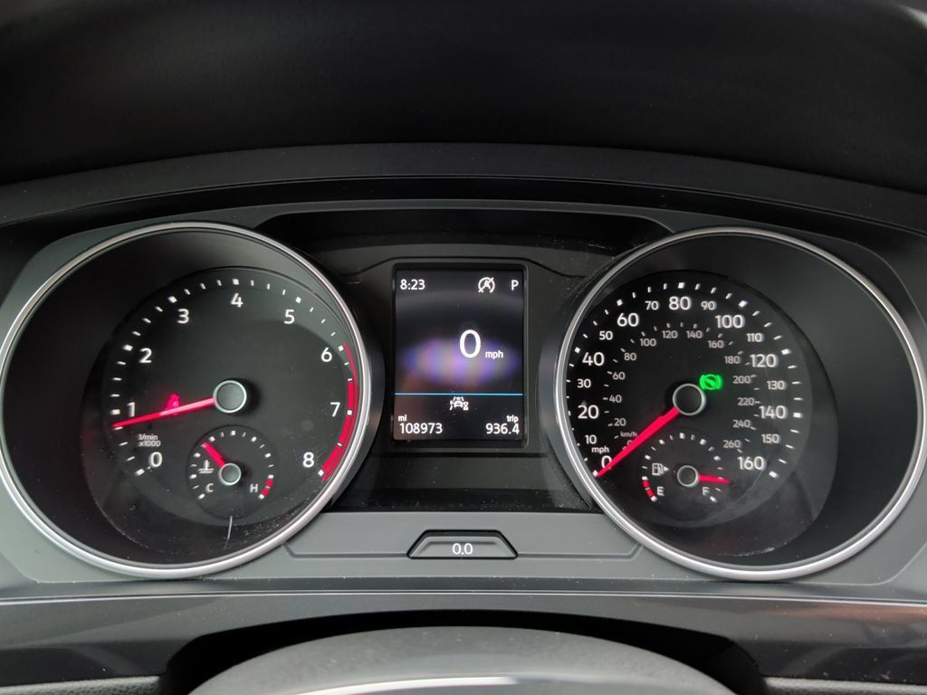 Used 2020 Volkswagen Tiguan SE AWD/4WD image 10