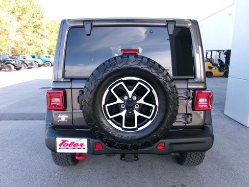 New 2026 Jeep Wrangler Unlimited Rubicon image 22