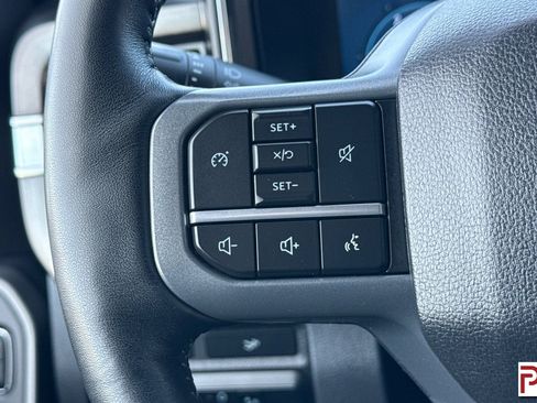 Used 2024 Ford F350 Lariat image 31