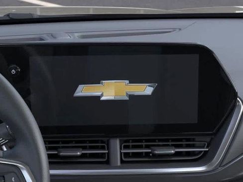 Used 2026 Chevrolet Trax ACTIV FWD image 26
