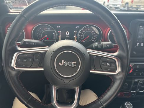 Used 2020 Jeep Wrangler Unlimited Rubicon AWD/4WD image 17