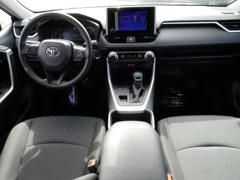 Certified 2025 Toyota RAV4 XLE AWD/4WD image 10