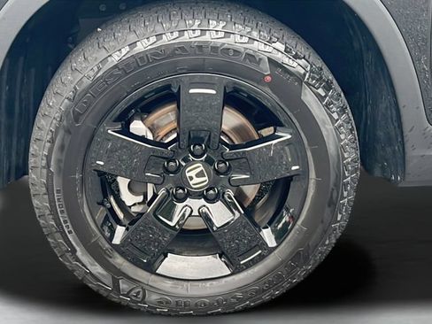 Used 2024 Honda Ridgeline Black Edition image 10