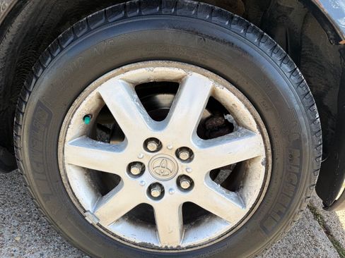 Used 2000 Toyota Avalon XLS image 22