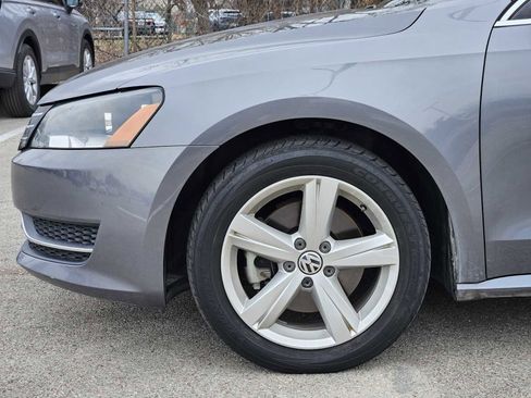 Used 2013 Volkswagen Passat 2.5 SE image 7