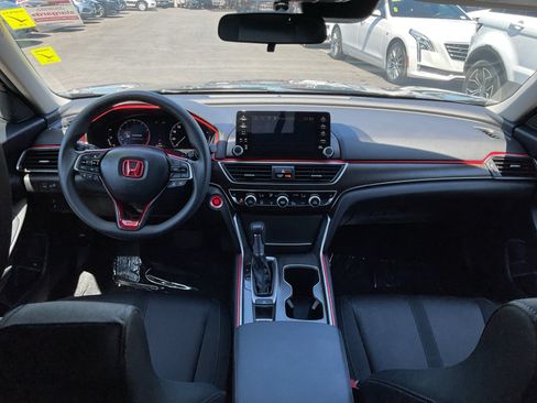 Used 2019 Honda Accord EX image 17