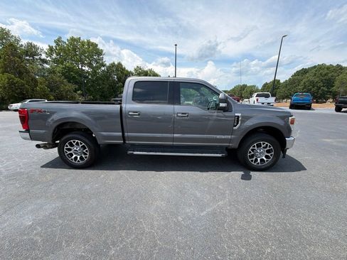 Used 2021 Ford F250 Lariat w/ Lariat Value Package AWD/4WD image 12