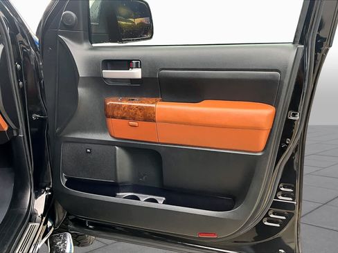 Used 2013 Toyota Tundra Platinum AWD/4WD image 22