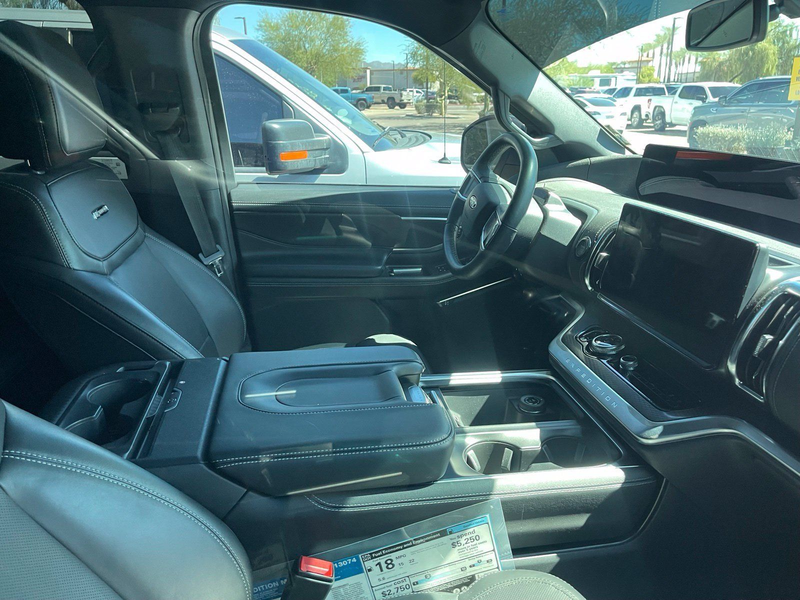 Used 2026 Ford Expedition Max Platinum w/ Stealth Appearance Package AWD/4WD image 6