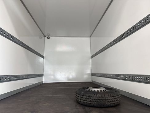 Used 2023 Mercedes-Benz Sprinter 3500 image 25