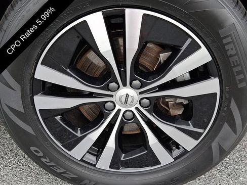 Certified 2023 Volvo XC60 B5 Core AWD/4WD image 10
