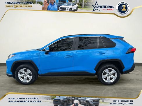 Used 2019 Toyota RAV4 XLE image 3