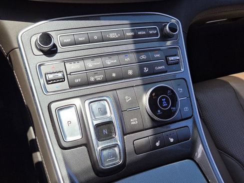 Used 2021 Hyundai Santa Fe SEL Premium w/ Cargo Package AWD/4WD image 28