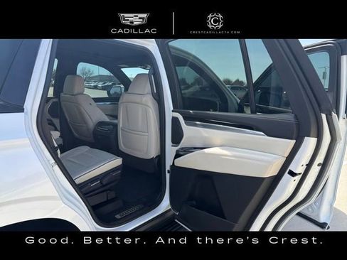 Used 2025 Cadillac Escalade Sport image 14
