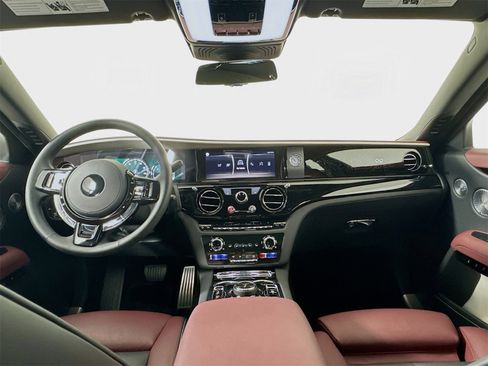 Certified 2023 Rolls-Royce Ghost Black Badge w/ Black Badge Ghost Package image 23