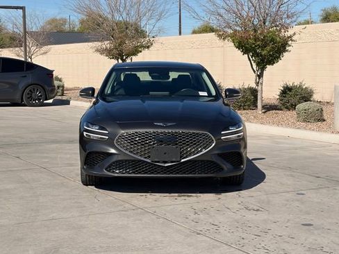 Used 2025 Genesis G70 2.5T image 4