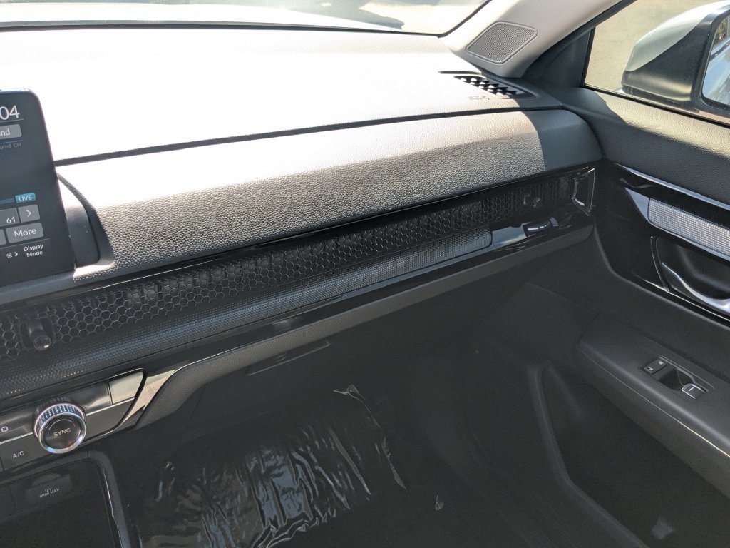 Used 2025 Honda CR-V EX-L image 4