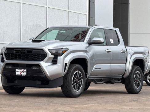 New 2026 Toyota Tacoma TRD Sport image 8