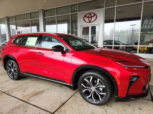 New 2026 Toyota Crown Signia XLE image 4