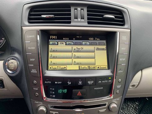 Used 2010 Lexus IS 350 image 19