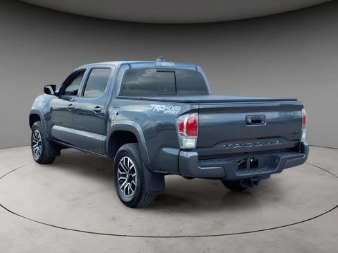 Used 2022 Toyota Tacoma TRD Sport w/ Black Out Package (TMS) AWD/4WD image 3