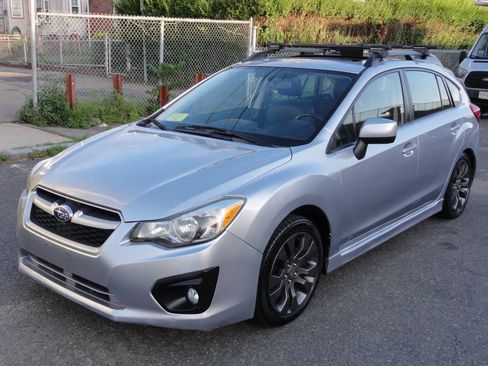 Used 2013 Subaru Impreza 2.0i Sport Premium AWD/4WD image 1