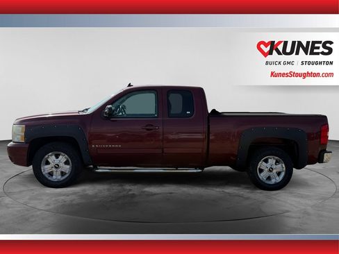 Used 2008 Chevrolet Silverado 1500 LTZ w/ Safety Package AWD/4WD image 4