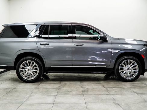 Used 2021 Cadillac Escalade Premium Luxury image 10