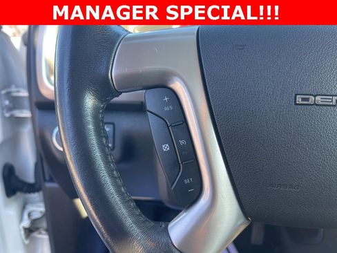 Used 2014 GMC Acadia Denali image 25