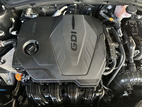 Used 2023 Kia Sportage X-Line w/ X-Line Premium Package image 18