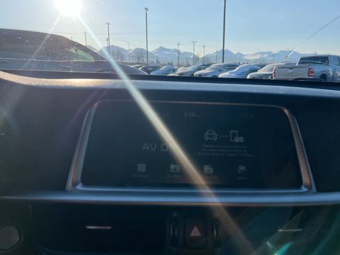 Used 2019 Kia Optima S w/ S Panoramic Sunroof Package image 16