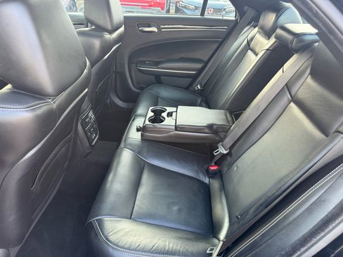 Used 2020 Chrysler 300 S w/ 300S Premium Group image 40