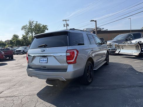 Used 2021 Ford Expedition XLT AWD/4WD image 8