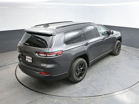 New 2026 Jeep Grand Cherokee L 4WD image 38